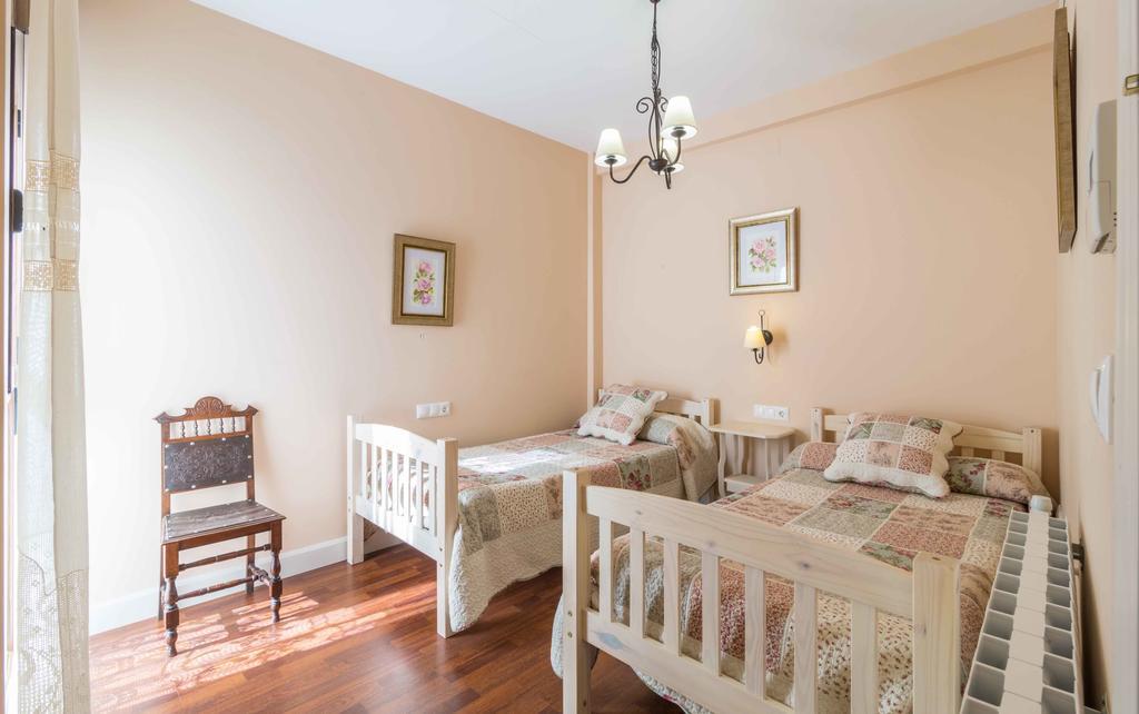 Apartamentos Salmerones Alhama de Granada Ruang foto