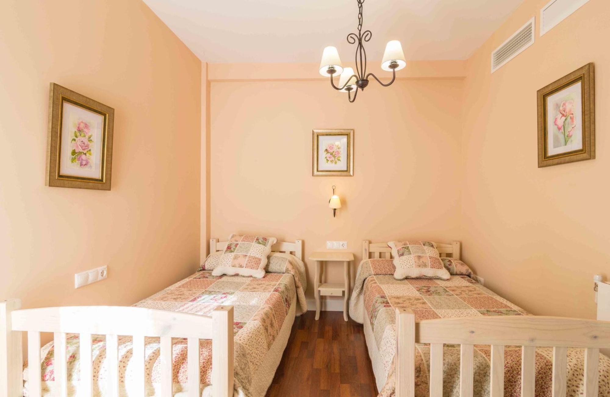 Apartamentos Salmerones Alhama de Granada Ruang foto