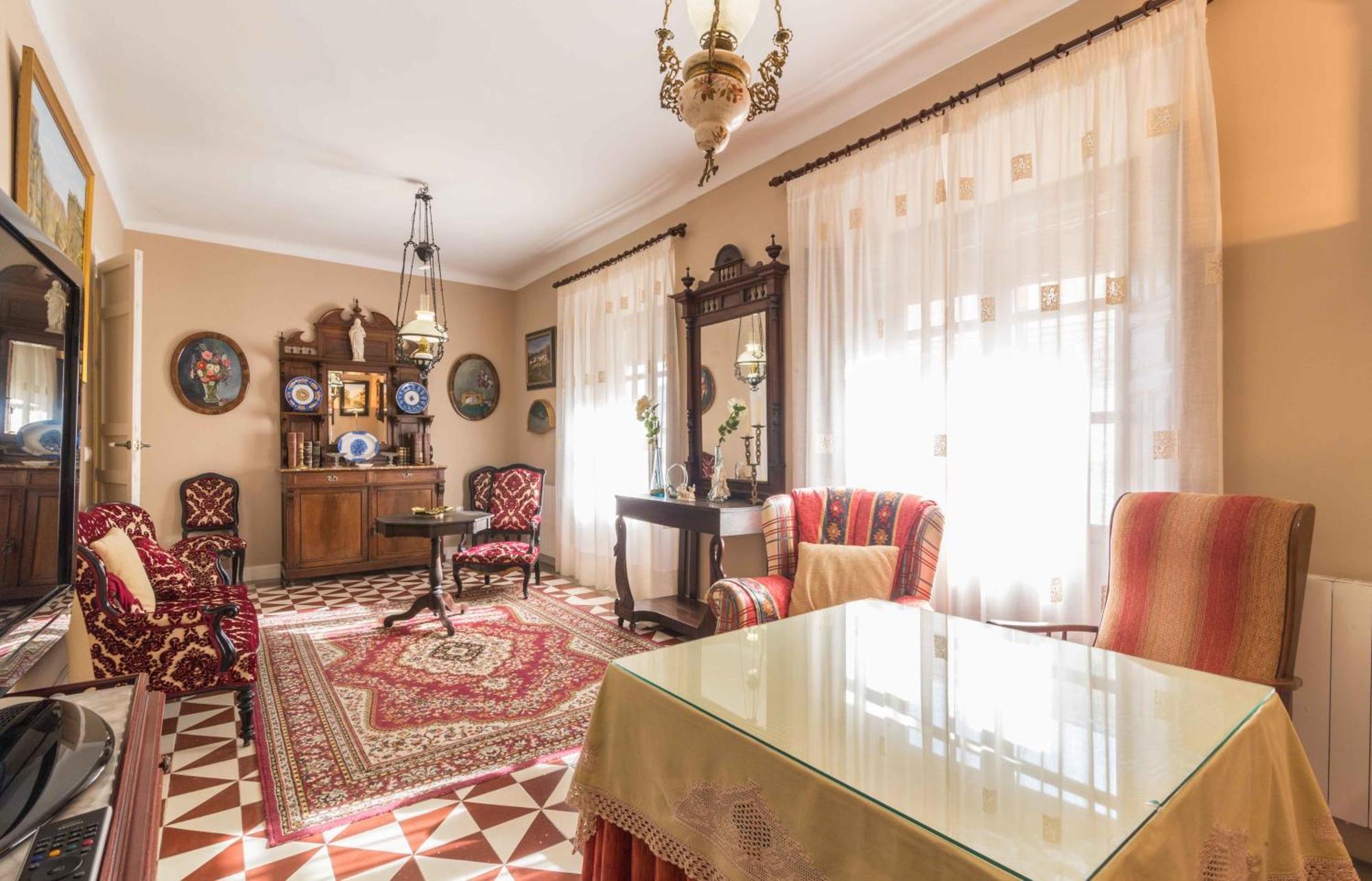 Apartamentos Salmerones Alhama de Granada Ruang foto