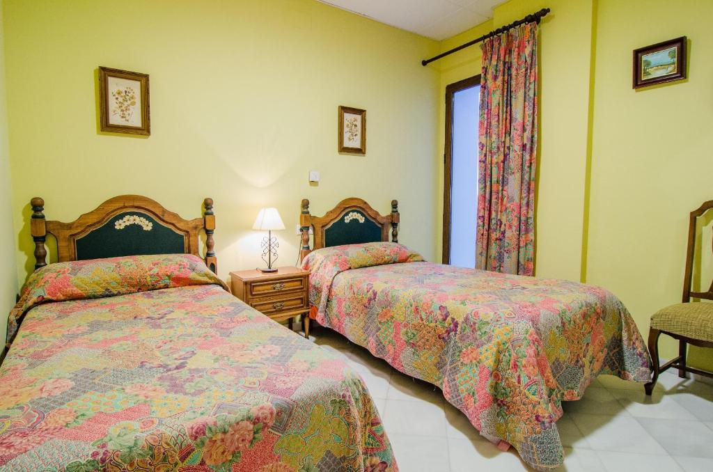 Apartamentos Salmerones Alhama de Granada Ruang foto